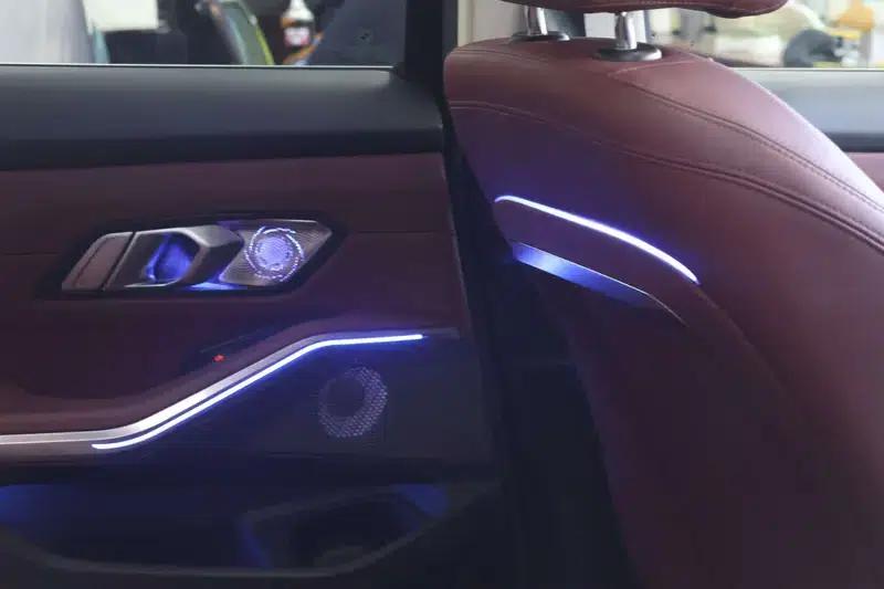 2023 BMW 3 Series 320i M Sport Package — миниатюра 13