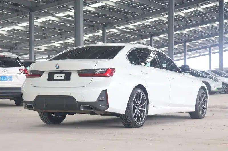 2023 BMW 3 Series 320i M Sport Package — миниатюра 6