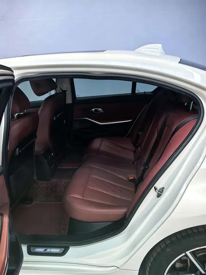 2022 BMW 3 Series 320Li M Sport Package — миниатюра 12