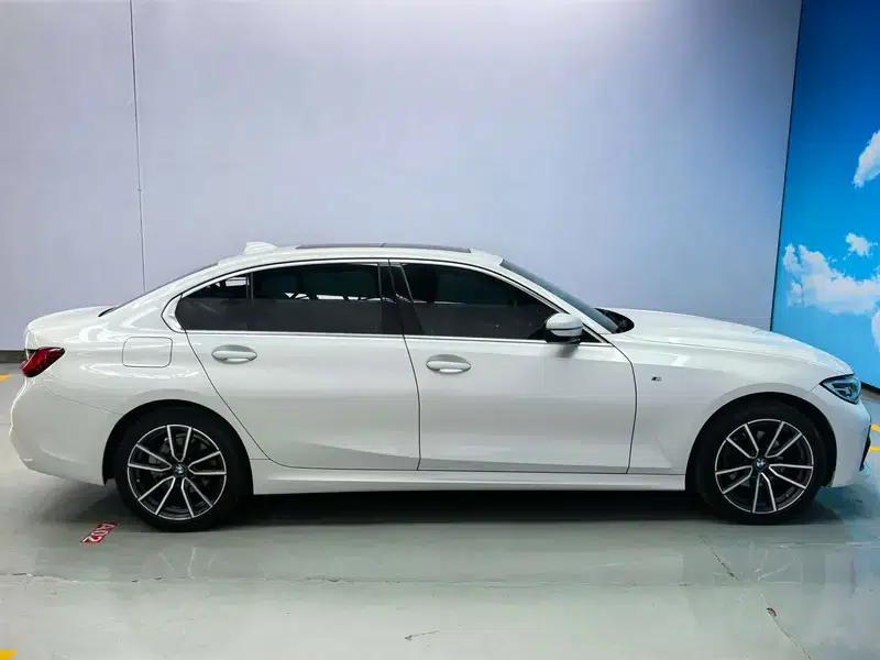 2022 BMW 3 Series 320Li M Sport Package — миниатюра 8