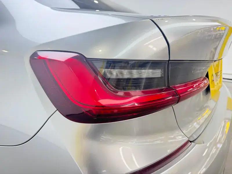 2020 BMW 3 Series Facelift 325i M Sport Shadow Edition — миниатюра 13