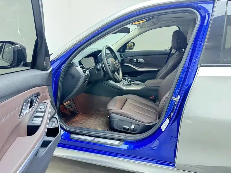 2020 BMW 3 Series Facelift 325i M Sport Shadow Edition — миниатюра 17