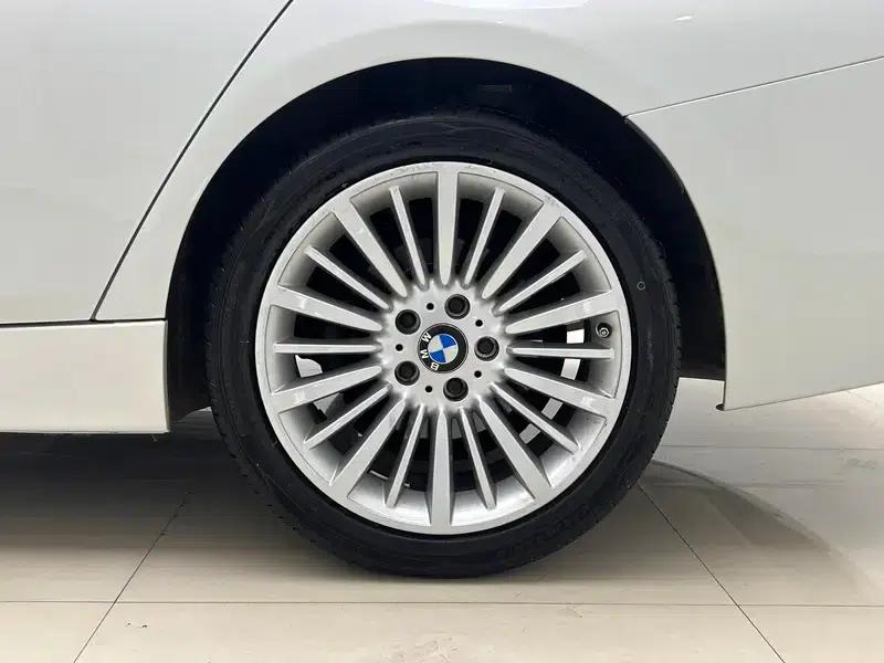 BMW 3 Series 2018 320Li Fashion Edition — миниатюра 9