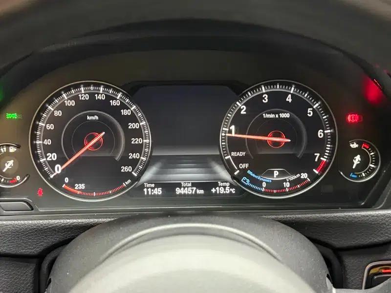 2018 BMW 3 Series 320i M Sport Shadow Edition — миниатюра 23