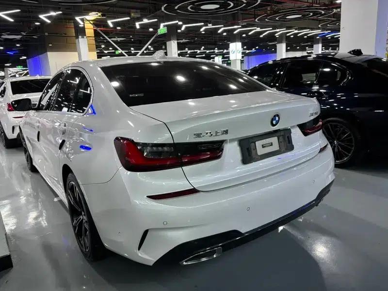 2022 BMW 3 Series 325i M Sport Package — миниатюра 3