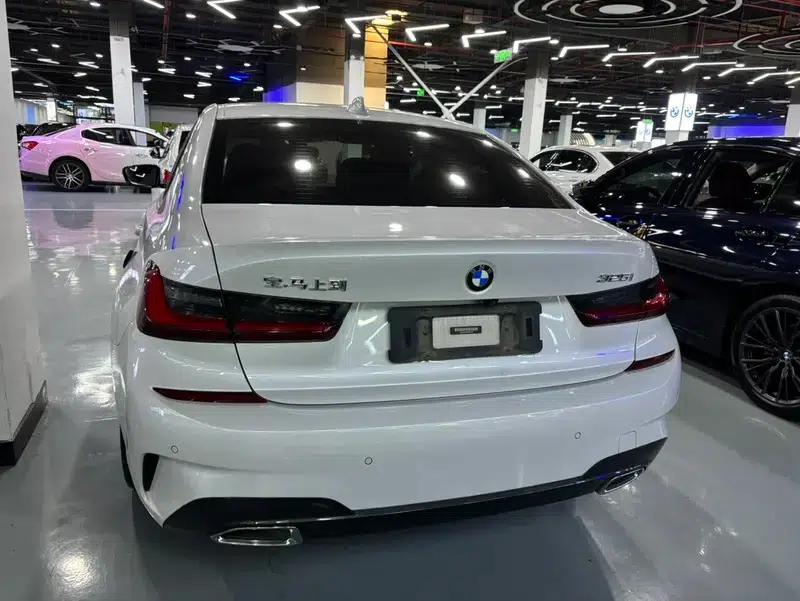 2022 BMW 3 Series 325i M Sport Package — миниатюра 4