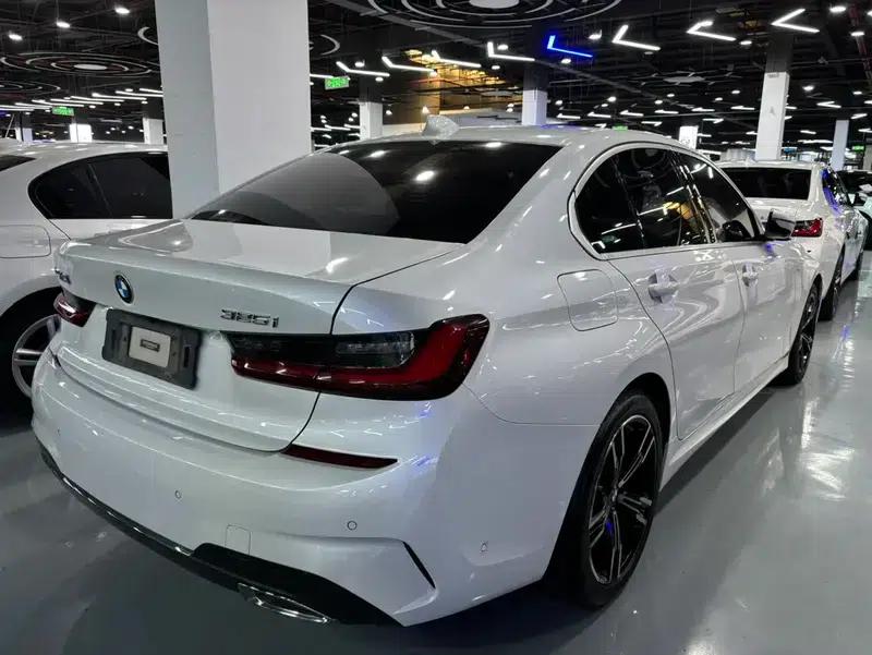 2022 BMW 3 Series 325i M Sport Package — миниатюра 5
