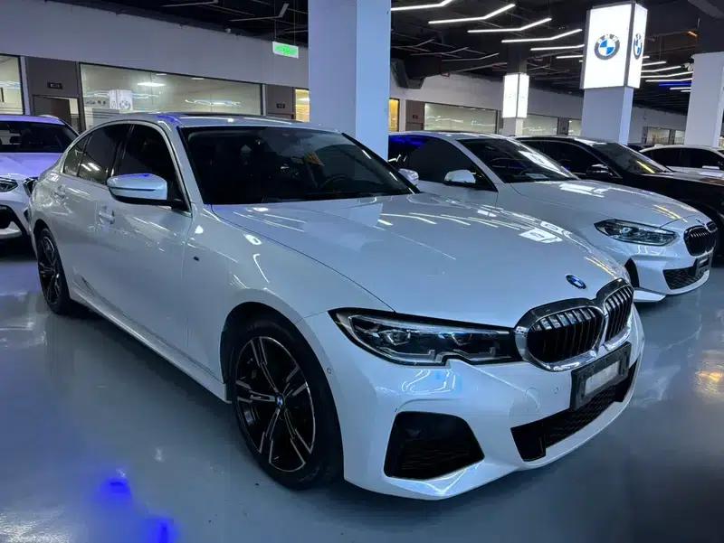 2022 BMW 3 Series 325i M Sport Package — миниатюра 6
