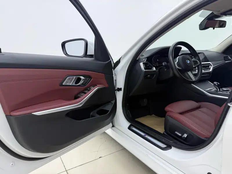 2022 BMW 3 Series Facelift 325i M Sport Package — миниатюра 20