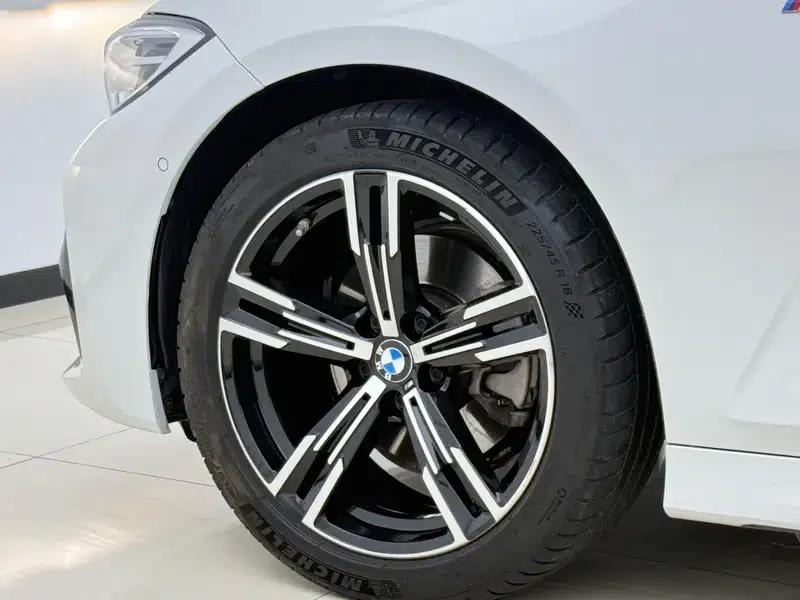 2022 BMW 3 Series Facelift 325i M Sport Package — миниатюра 10