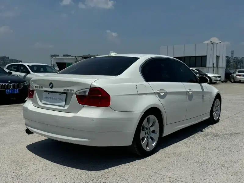 BMW 3 Series 2005 325i Fashion Edition — миниатюра 5