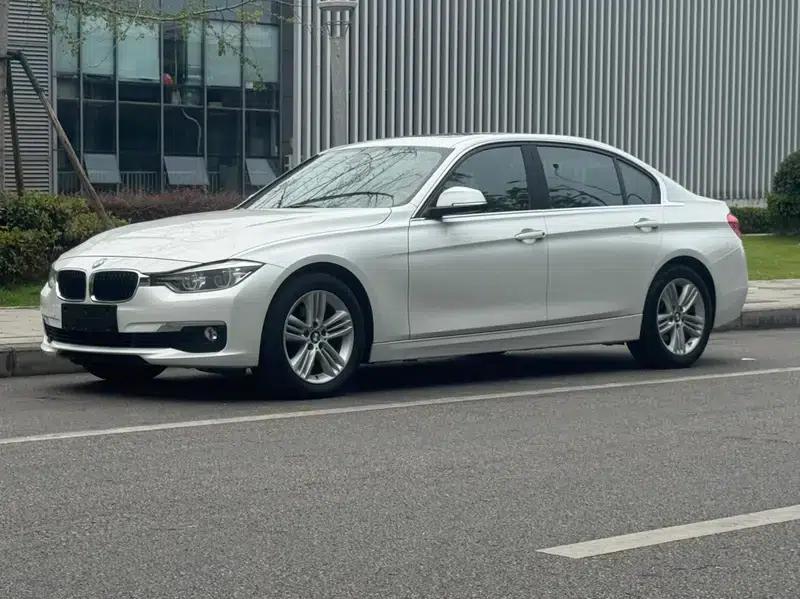 2016 BMW 3 Series 320Li Fashion Edition — миниатюра 1