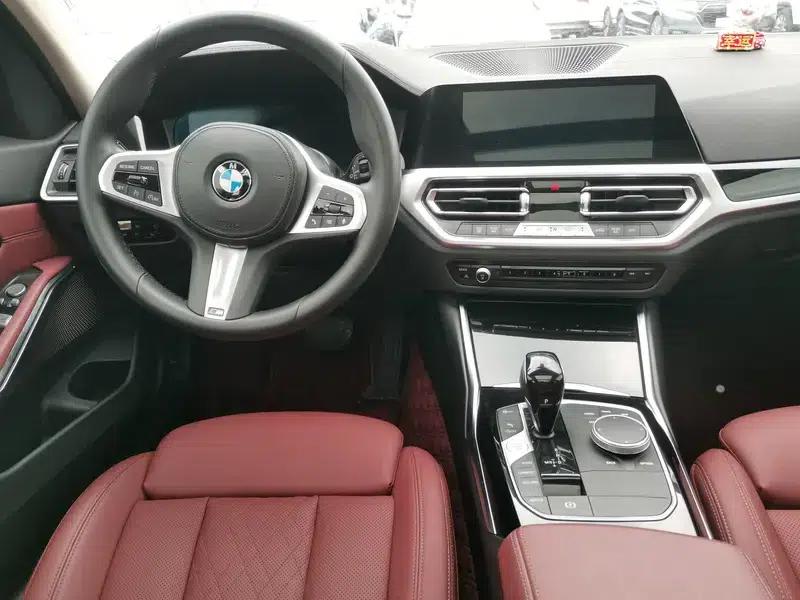 2022 BMW 3 Series 320Li M Sport Package — миниатюра 11