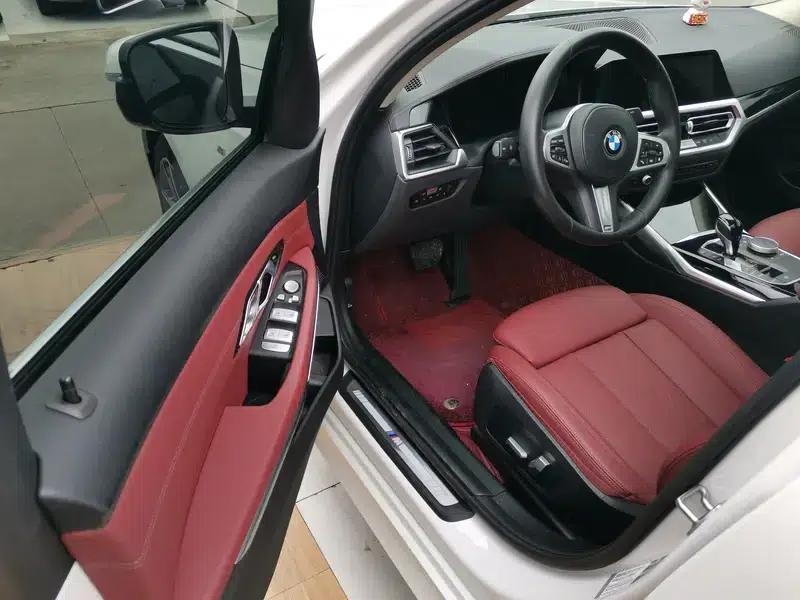 2022 BMW 3 Series 320Li M Sport Package — миниатюра 14