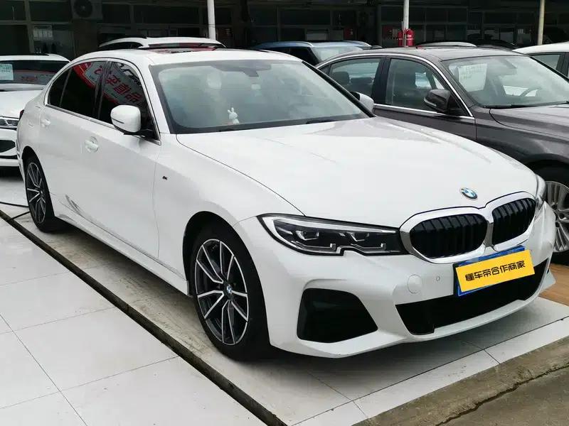 2022 BMW 3 Series 320Li M Sport Package — миниатюра 3