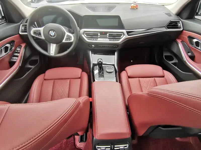 2022 BMW 3 Series 320Li M Sport Package — миниатюра 9