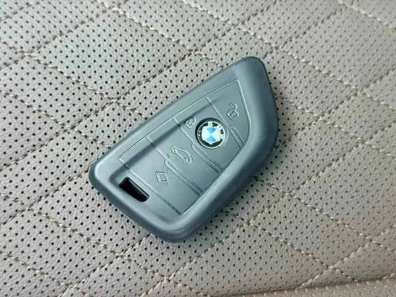 2022 BMW 3 Series Facelift 325Li M Sport Package — миниатюра 11