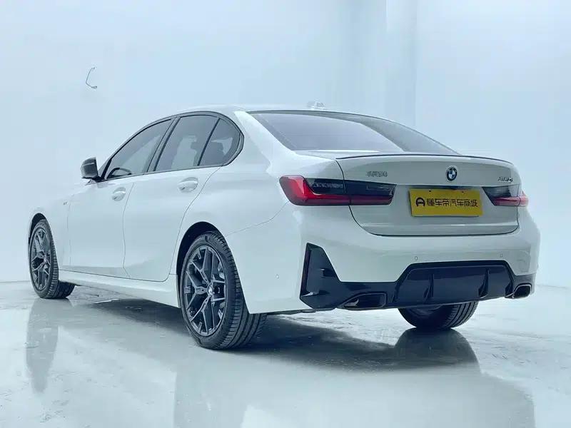 2025 BMW 3 Series 330i M Sport Shadow Edition — миниатюра 5