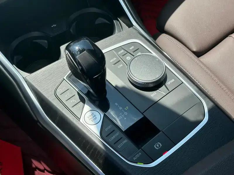 2022 BMW 3 Series 325Li M Sport Shadow Edition — миниатюра 13