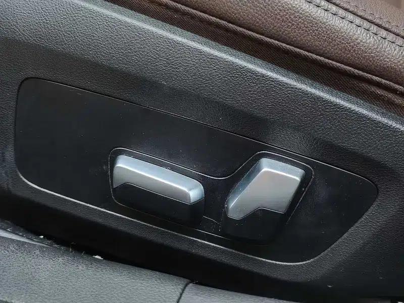 BMW 3 Series 2020 325Li First Edition — миниатюра 7