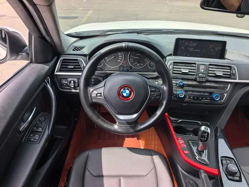 2017 BMW 3 Series 320Li Fashion Edition — миниатюра 15