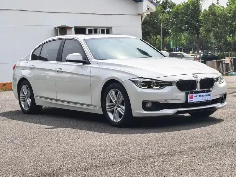 2017 BMW 3 Series 320Li Fashion Edition — миниатюра 3