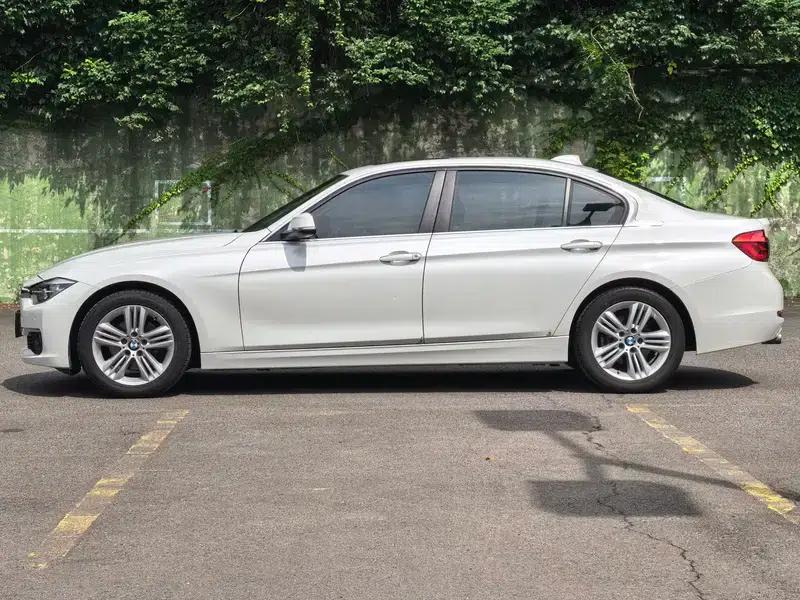 2017 BMW 3 Series 320Li Fashion Edition — миниатюра 4