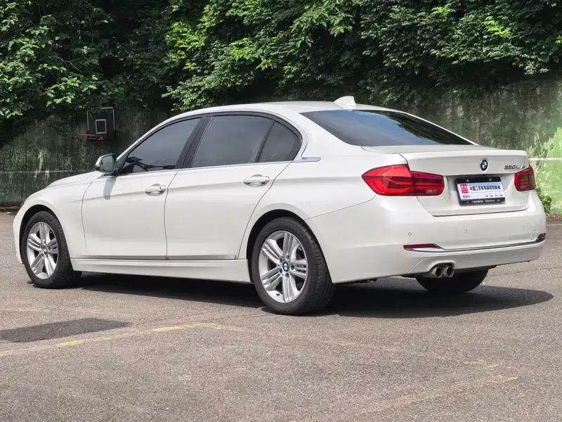 2017 BMW 3 Series 320Li Fashion Edition — миниатюра 5