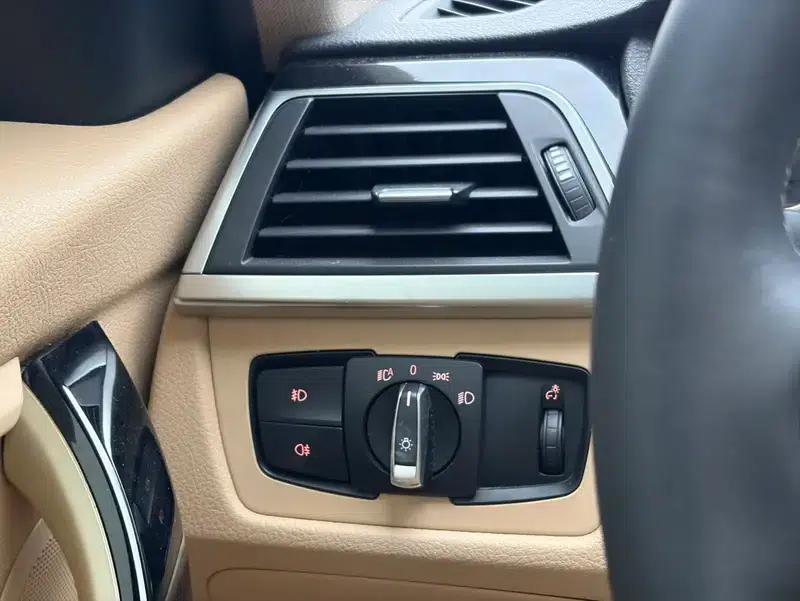 BMW 3 Series 2015 320Li Fashion Edition — миниатюра 14