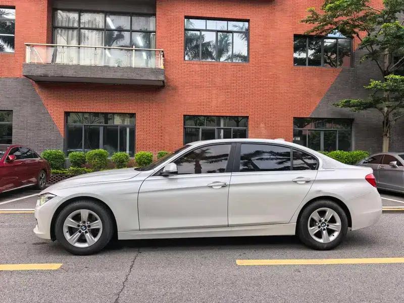 2016 BMW 3 Series 316Li Fashion Edition — миниатюра 4