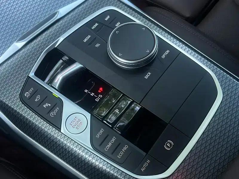 2023 BMW 3 Series 325Li M Sport Shadow Edition — миниатюра 21