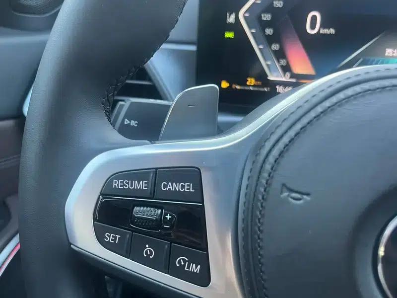 2023 BMW 3 Series 325Li M Sport Shadow Edition — миниатюра 22