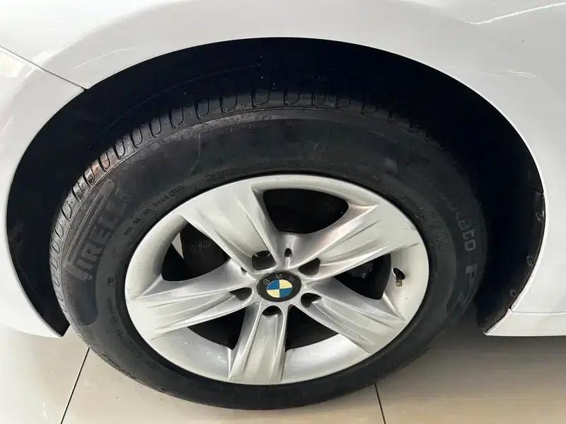 2016 BMW 3 Series 316Li Fashion Edition — миниатюра 11