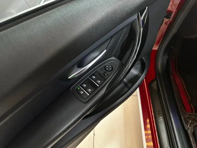 2016 BMW 3 Series 316Li Fashion Edition — миниатюра 22