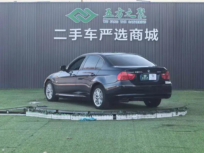 BMW 3 Series 2011 318i Leading Edition — миниатюра 5