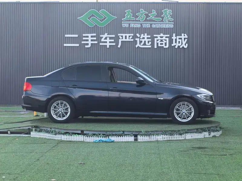 BMW 3 Series 2011 318i Leading Edition — миниатюра 8
