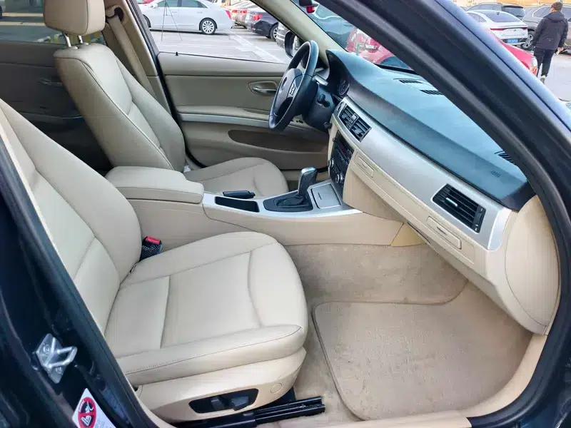 BMW 3 Series 2011 318i Leading Edition — миниатюра 10