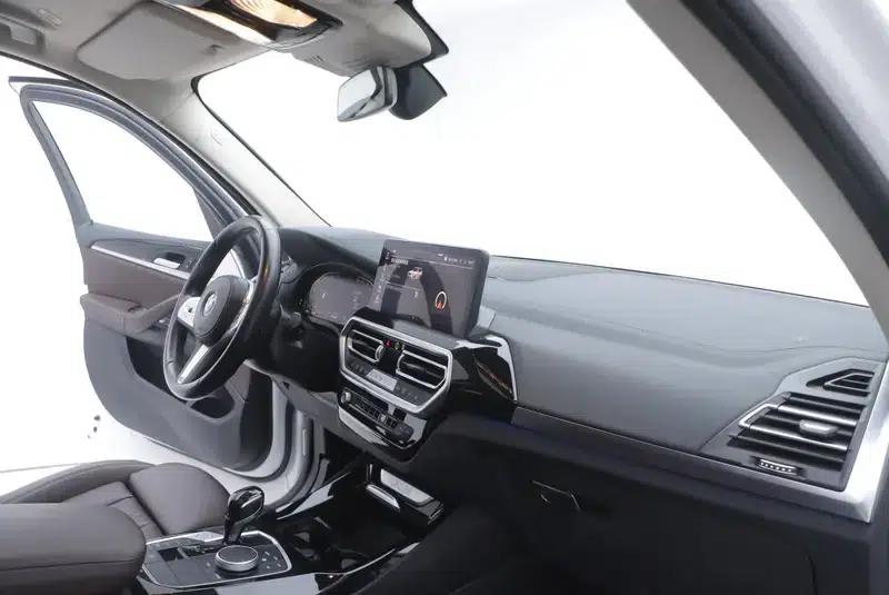 BMW X3 2023 xDrive30i Luxury M Sport Package — миниатюра 13