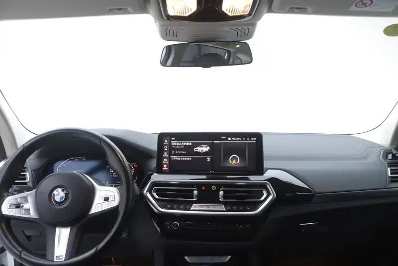 BMW X3 2023 xDrive30i Luxury M Sport Package — миниатюра 18