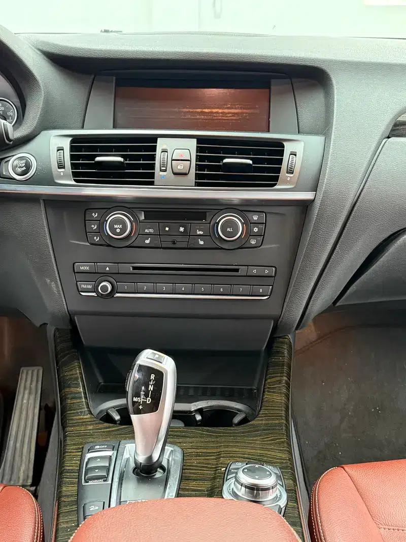 BMW X3 (Imported) 2011 xDrive28i Luxury — миниатюра 10