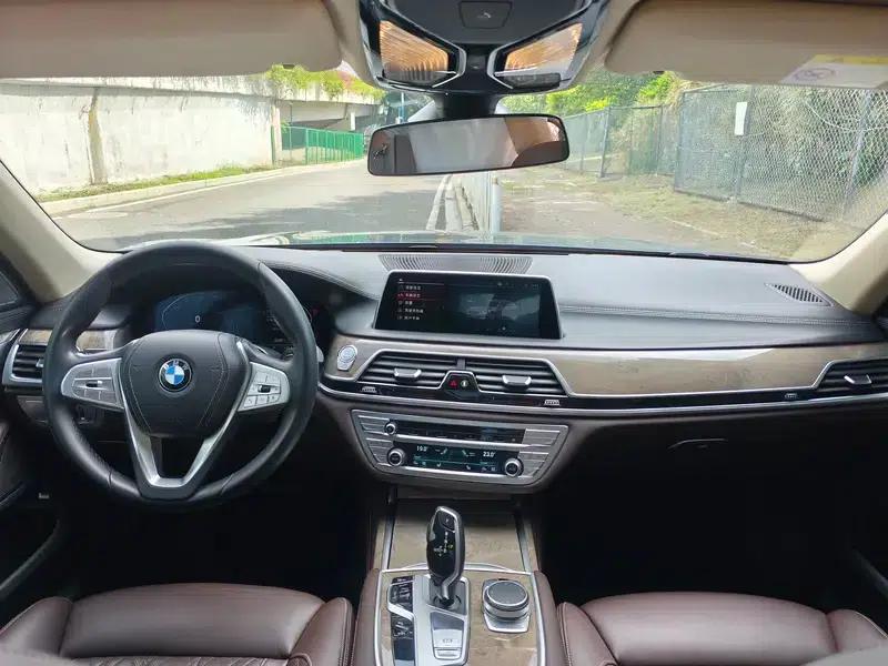 2021 BMW 7 Series 740Li Leading Luxury Package — миниатюра 15