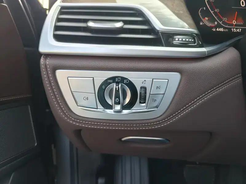 2021 BMW 7 Series 740Li Leading Luxury Package — миниатюра 20