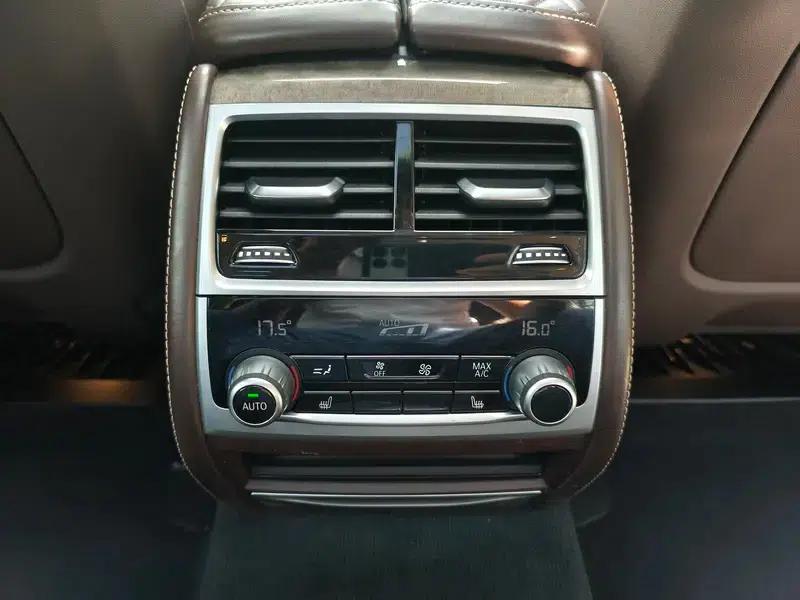 2021 BMW 7 Series 740Li Leading Luxury Package — миниатюра 9