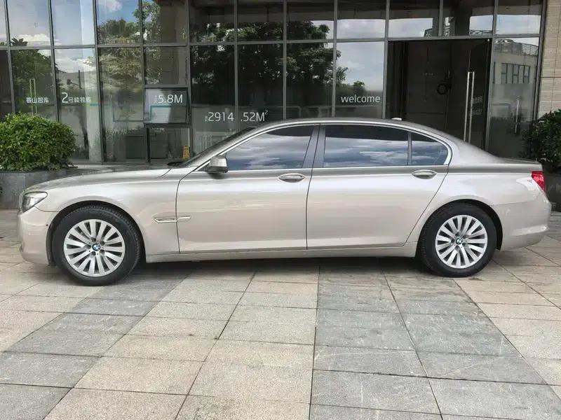 BMW 7 Series 2009 750Li Luxury — миниатюра 4