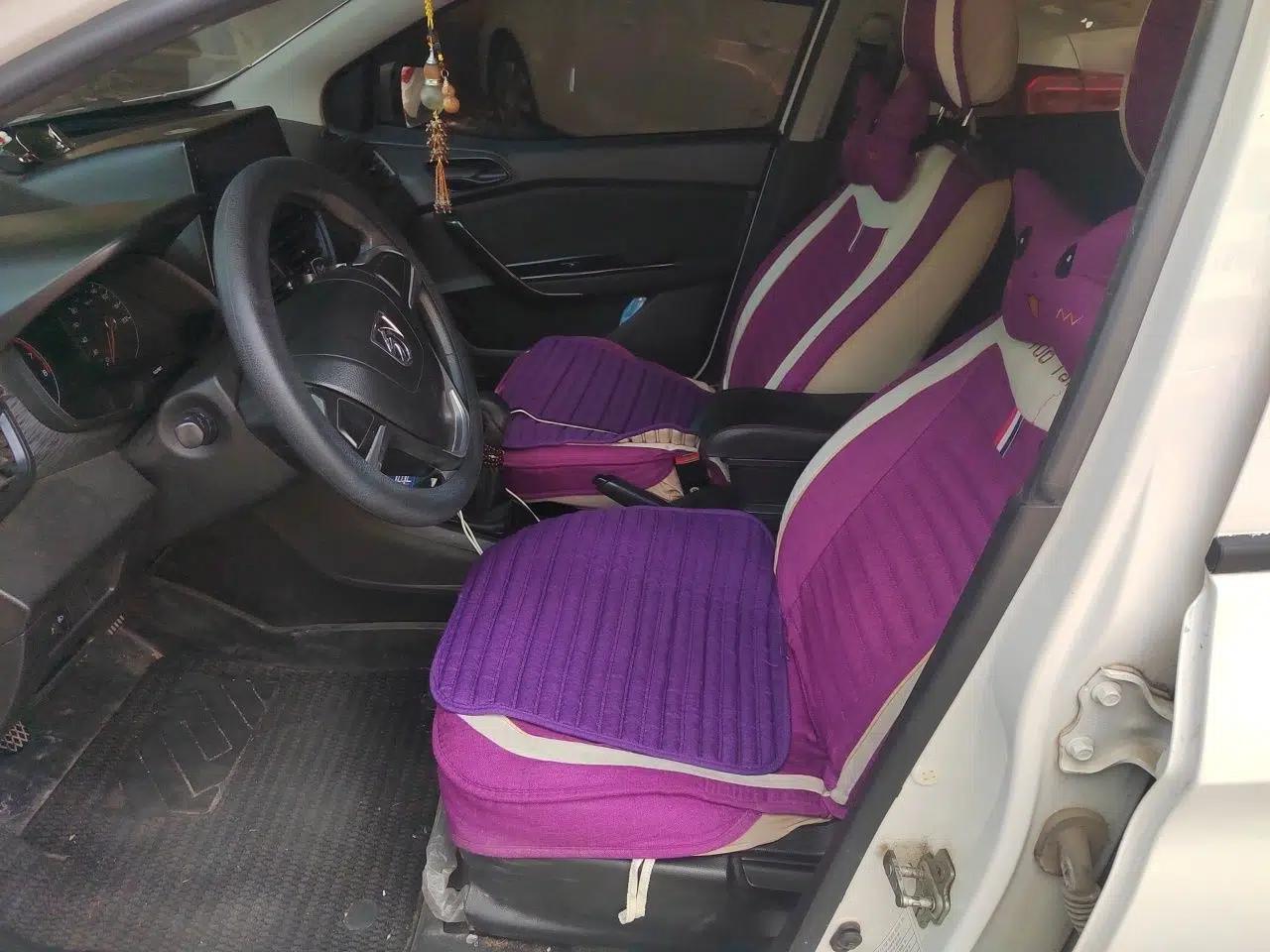 Baojun 310 2016 1.2L manual Comfort trim level — миниатюра 15