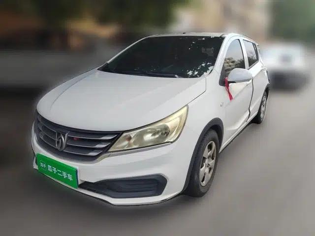Baojun 310 2016 1.2L manual Comfort trim level
