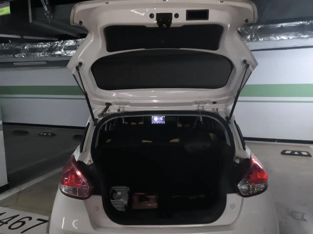 Baojun 310 2016 1.2L manual Comfort trim level — миниатюра 19
