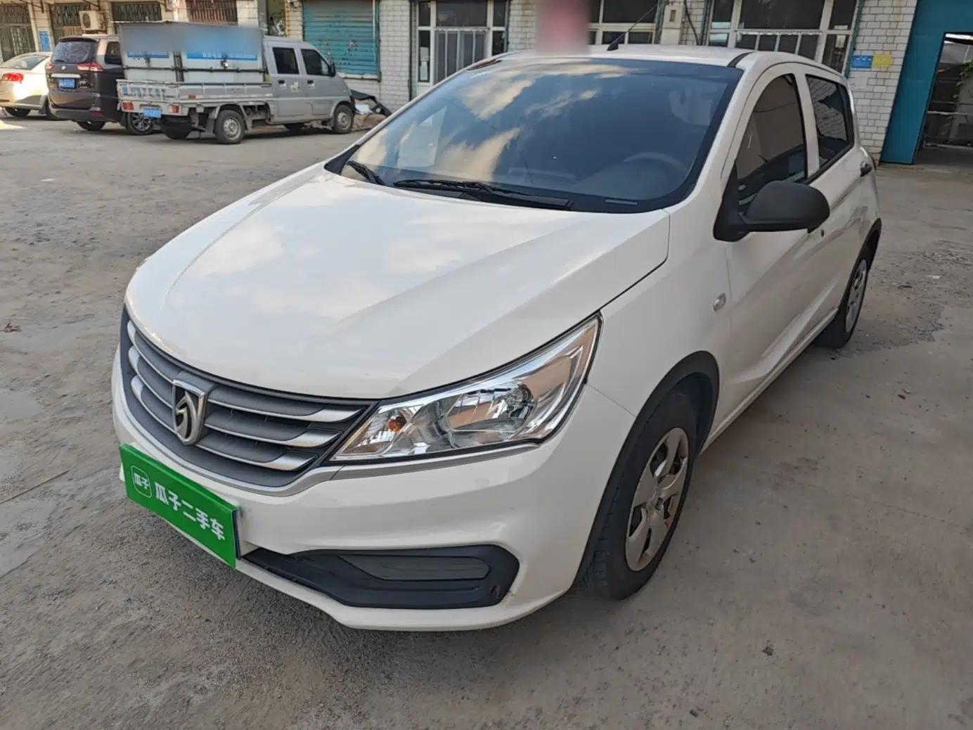 Baojun 310 2020 1.2L Manual Value Edition — миниатюра 1