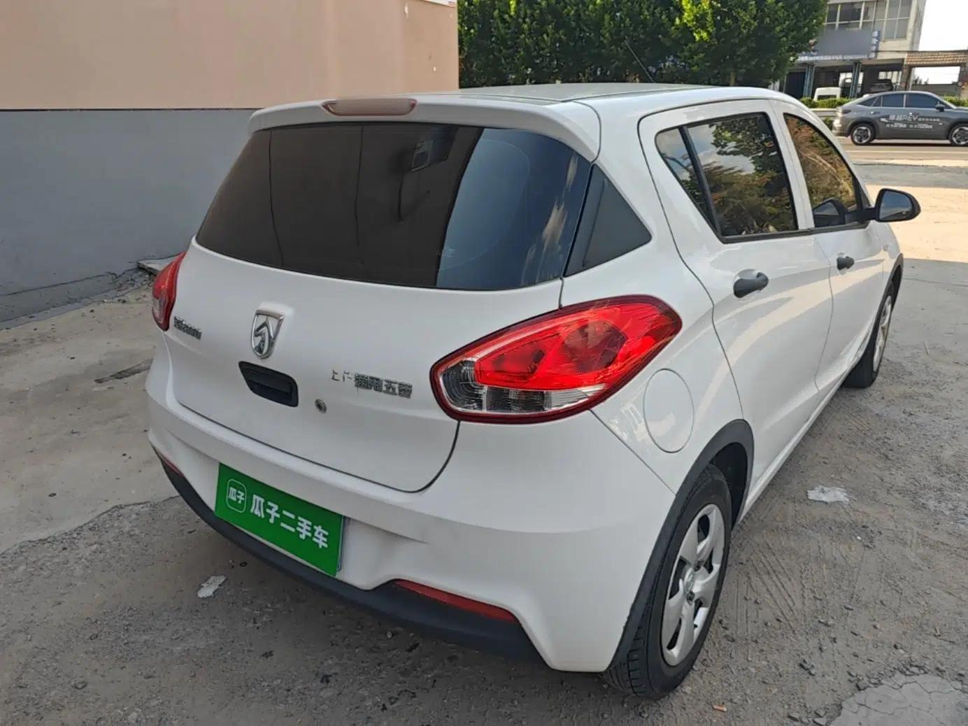 Baojun 310 2020 1.2L Manual Value Edition — миниатюра 6