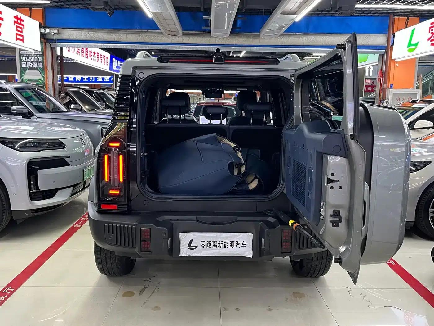 Jetour Traveler C-DM 2024 Model C-DM 208KM Off-Road Edition — миниатюра 14